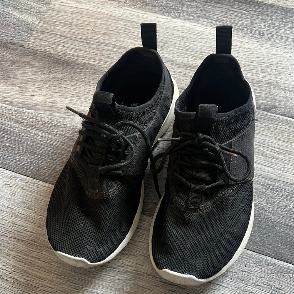 Nike Juvenate Shoes